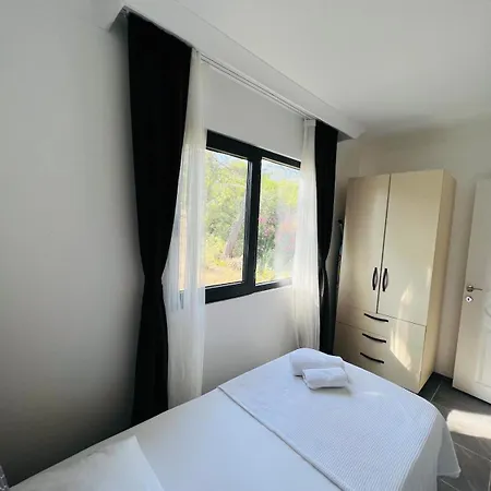 Isik , A Happy Vacation Story