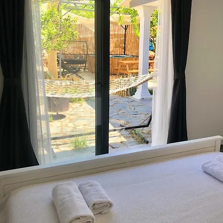 Isik , A Happy Vacation Story Fethiye