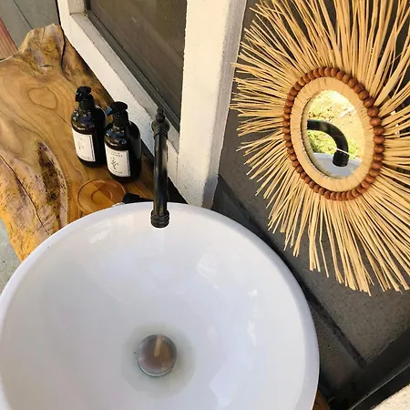 Isik , A Happy Vacation Story Hébergement de vacances